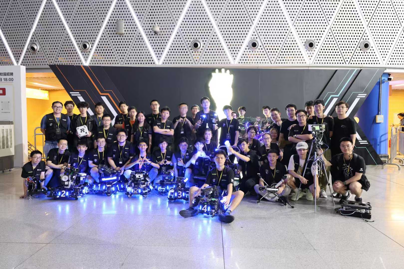 HKUST RoboMaster ENTERPRIZEHKUST RoboMaster Enterprize 战队